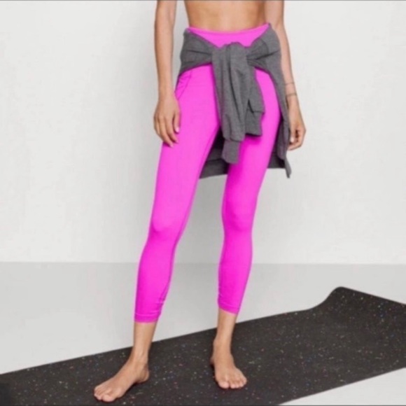 Free People WAVE RIDER LEGGINGS NWT - Picture 9 of 11